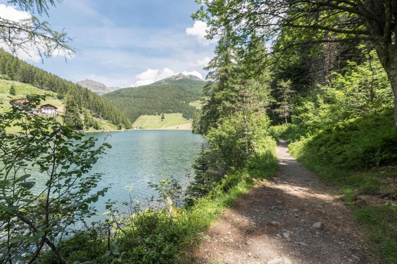 Ferienwohnung Kroesshof Sarentino エクステリア 写真