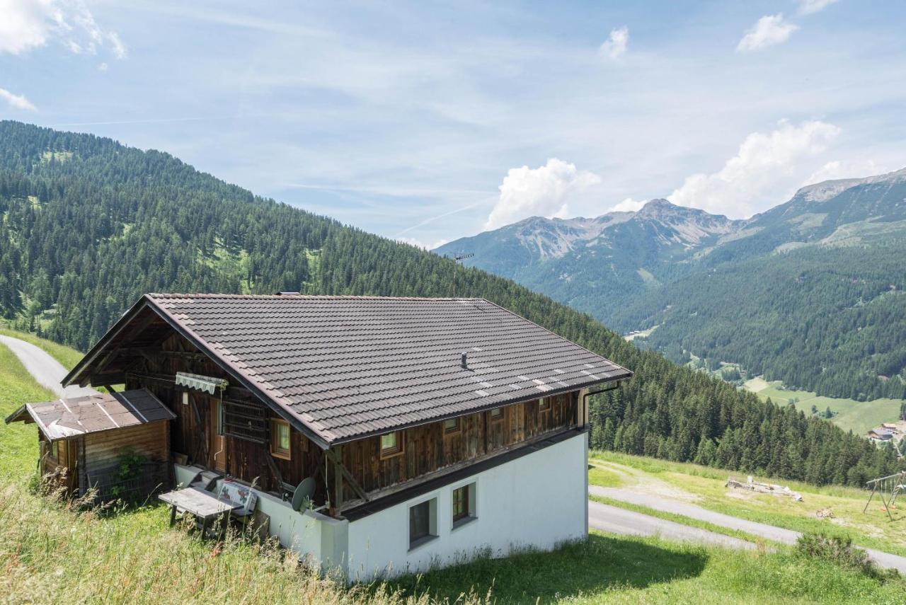 Ferienwohnung Kroesshof Sarentino エクステリア 写真